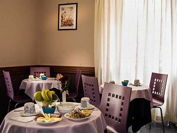 Imagen del bar/restaurante del Hotel Ercoli. Foto 3