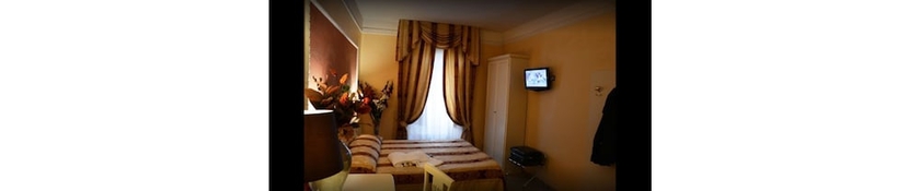 Imagen de la habitación del Hotel Erdarelli. Foto 14