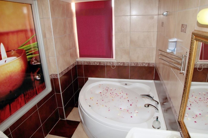 Imagen de la habitación del Hotel Erdem. Foto 16