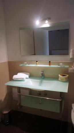Imagen de la habitación del Hotel Eremo. Foto 10