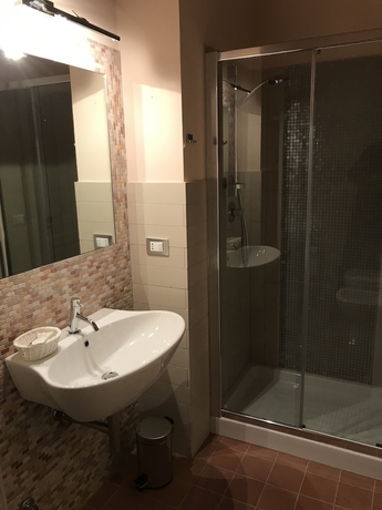 Imagen de la habitación del Hotel Eremo Madonna delle Grazie. Foto 7