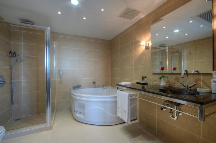 Imagen de la habitación del Hotel Eresin Hotels Topkapi. Foto 6