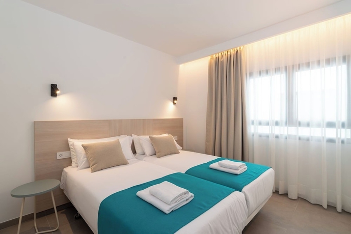 Imagen de la habitación del Hotel Ereza Suites. Foto 3