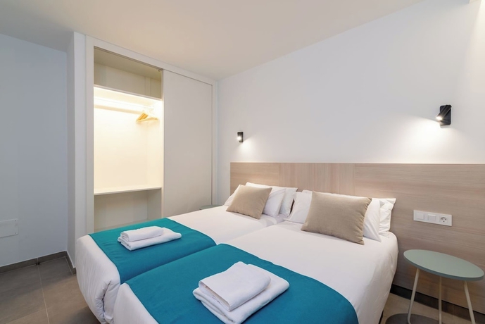Imagen de la habitación del Hotel Ereza Suites. Foto 8