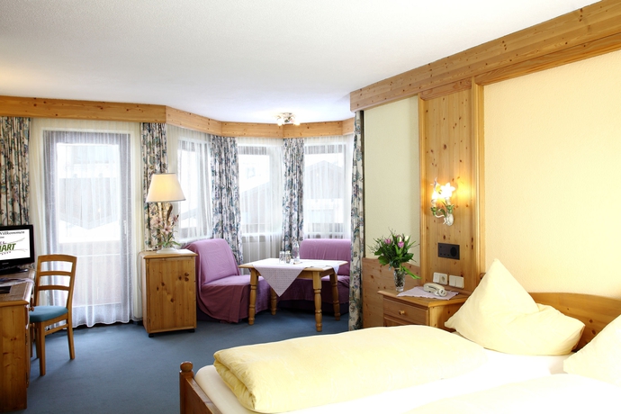 Imagen de la habitación del Hotel Erhart. Foto 7