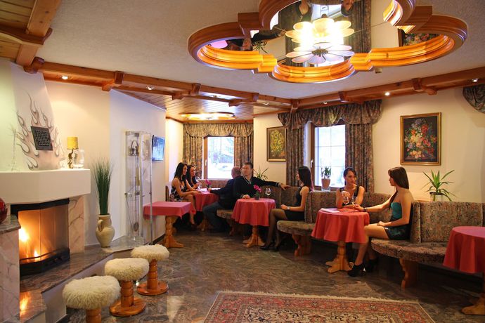 Imagen de los interiores del Hotel Erholungshotel Margarethenbad. Foto 19