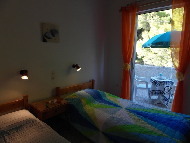 Imagen de la habitación del Hotel Eri Studios. Foto 4