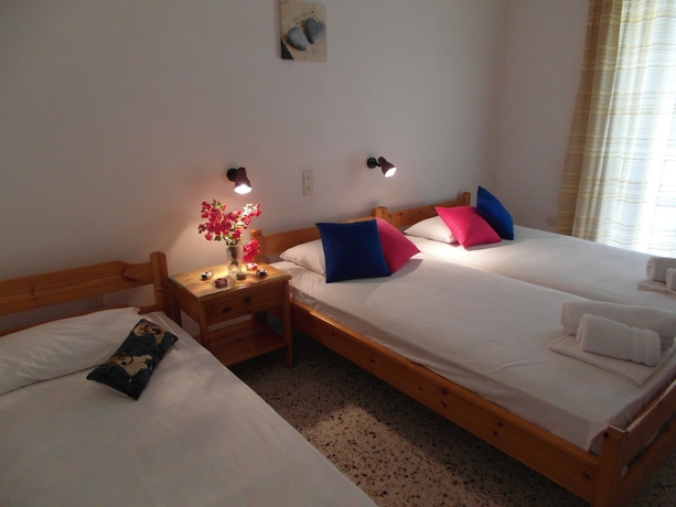 Imagen de la habitación del Hotel Eri Studios. Foto 8