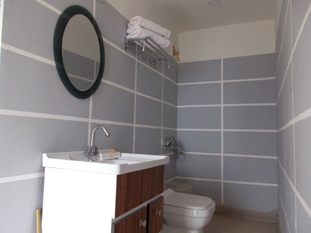 Imagen de la habitación del Hotel Erica Hills Resort Kasauli. Foto 12