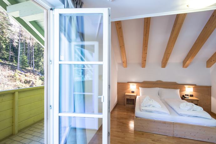 Imagen de la habitación del Hotel Erica, Tesero. Foto 4