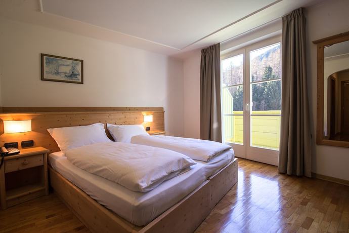 Imagen de la habitación del Hotel Erica, Tesero. Foto 8