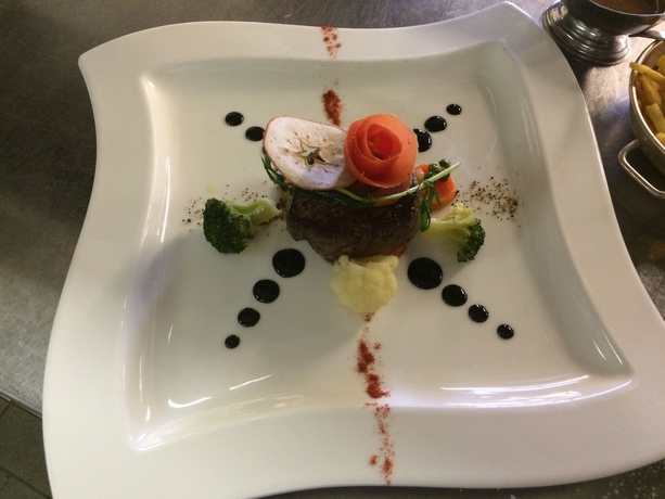 Imagen del bar/restaurante del Hotel Erika. Foto 5