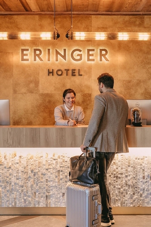 Imagen de los interiores del Hotel Eringer. Foto 18