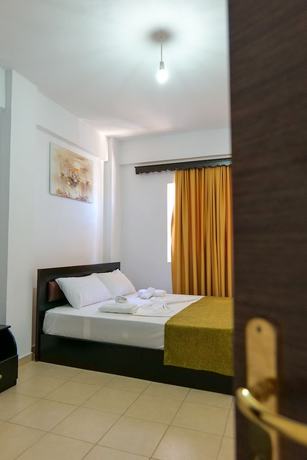 Imagen de la habitación del Hotel Erjoni. Foto 3