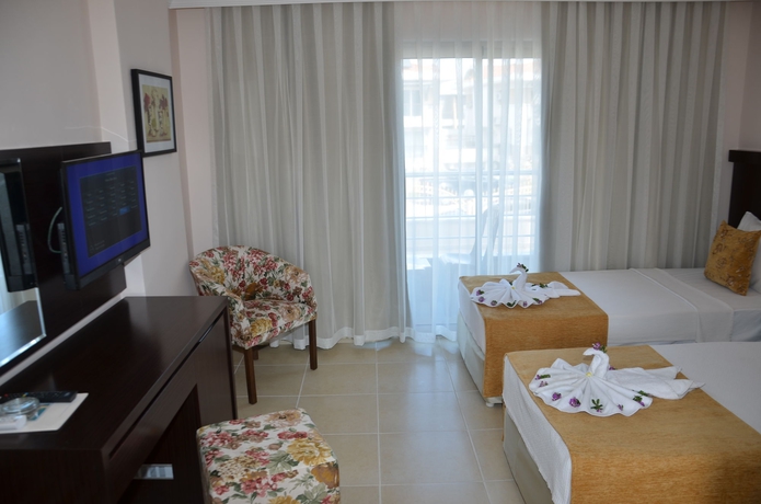 Imagen de la habitación del Hotel Erkal Resort. Foto 6