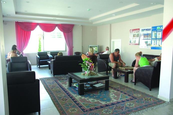 Imagen de los interiores del Hotel Erkal Resort. Foto 11