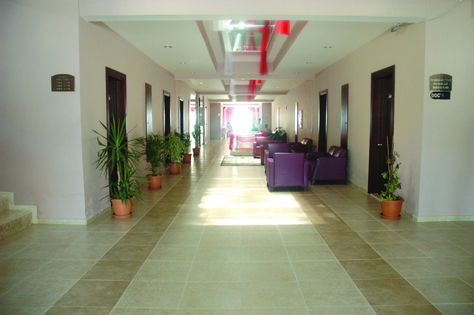Imagen de los interiores del Hotel Erkal Resort. Foto 12