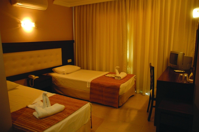 Imagen de la habitación del Hotel Erkal Resort. Foto 8