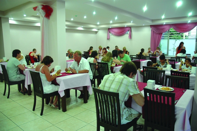 Imagen de los exteriores del Hotel Erkal Resort. Foto 9