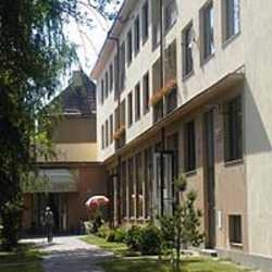 Imagen general del Hotel Erko. Foto 1