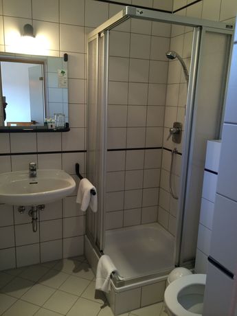 Imagen de la habitación del Hotel Erlenbacherhof. Foto 2