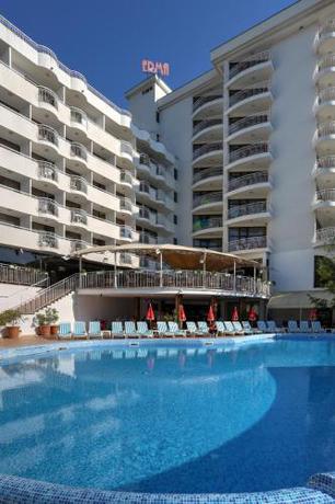 Imagen general del Hotel Erma. Foto 11