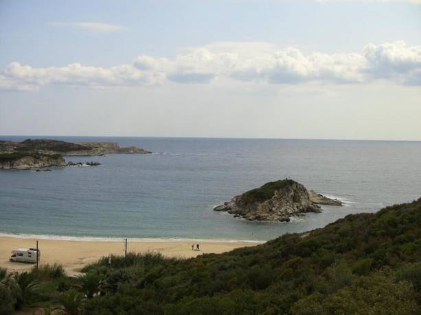 Imagen de los exteriores del Hotel Ermioni, Sitonia. Foto 13