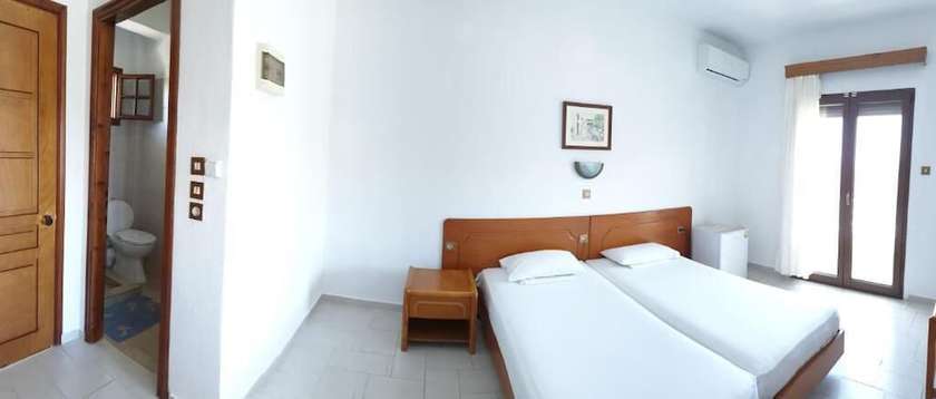 Imagen de la habitación del Hotel Ermioni, Sitonia. Foto 10