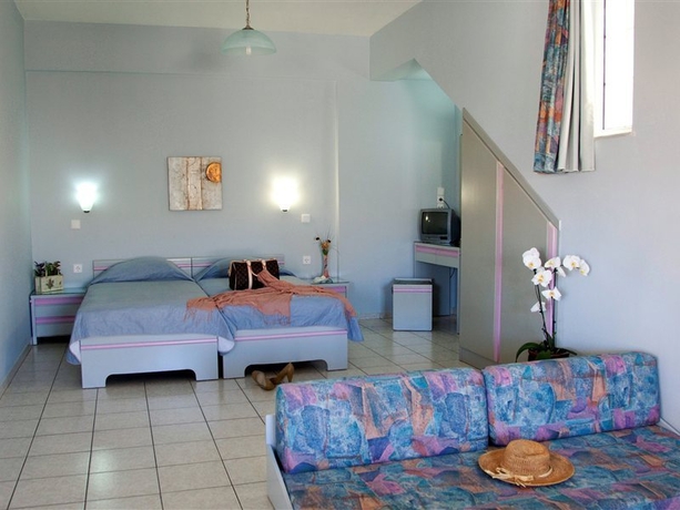 Imagen general del Hotel Ermis Suites. Foto 3