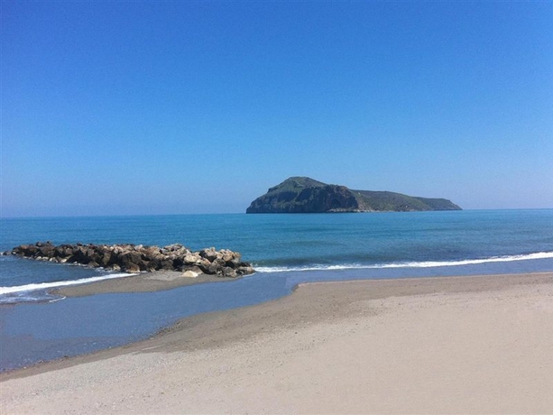 Imagen general del Hotel Ermis Suites. Foto 5