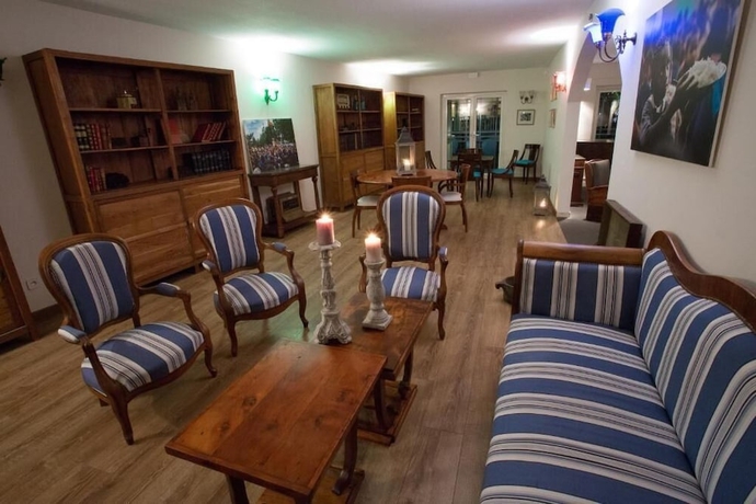 Imagen de la habitación del Hotel Ermitage Boutik. Foto 8