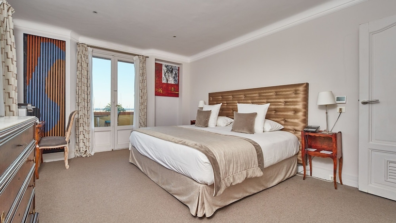 Imagen de la habitación del Hotel Ermitage De L'oasis and Spa - Cannes Mandelieu. Foto 4