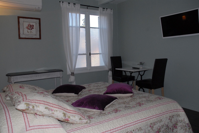 Imagen de la habitación del Hotel Ermitage, Les Angles. Foto 8