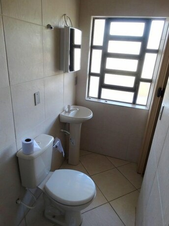 Imagen de la habitación del Hotel Ermitage, Santana do Livramento. Foto 27