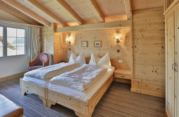 Imagen de la habitación del Hotel Ermitage Wellness & Spa. Foto 11