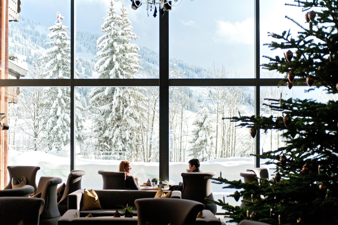 Imagen del bar/restaurante del Hotel Ermitage Wellness & Spa. Foto 4