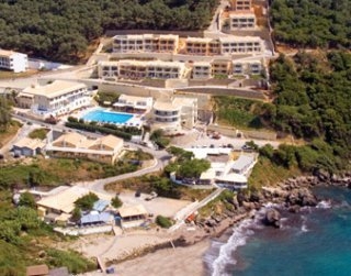 Imagen general del Hotel Ermones Golf Palace. Foto 1