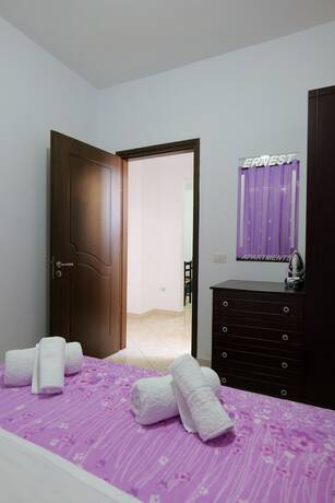 Imagen general del Hotel Ernest Apartments. Foto 3