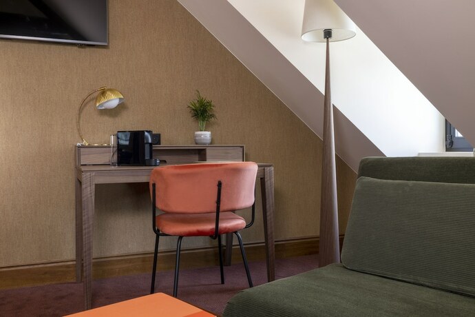 Imagen general del Hotel Ernest. Foto 2