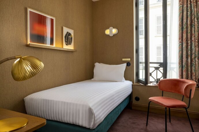 Imagen general del Hotel Ernest. Foto 7