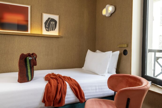 Imagen general del Hotel Ernest. Foto 11