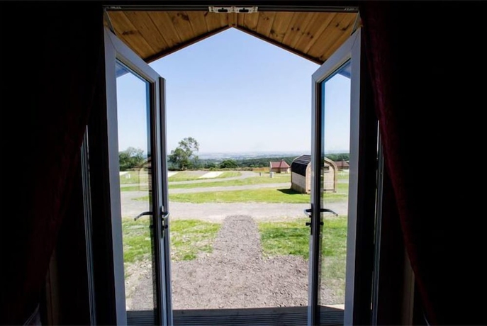 Imagen de los interiores del Hotel Ernest\'s Retreat Glamping Site. Foto 18