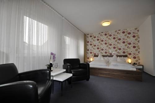 Imagen de la habitación del Hotel Ernsing's Garni. Foto 13