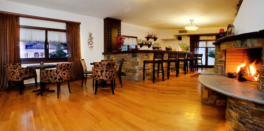 Imagen de los interiores del Hotel Erofili and Suites. Foto 17