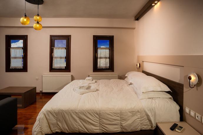 Imagen de la habitación del Hotel Erofili and Suites. Foto 7