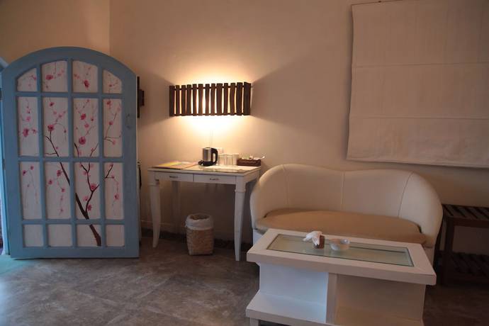 Imagen de la habitación del Hotel Eros Boutique. Foto 19