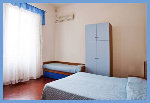 Imagen de la habitación del Hotel Eros. Foto 4