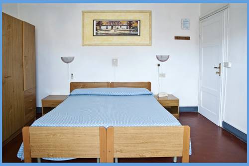 Imagen de la habitación del Hotel Eros. Foto 5