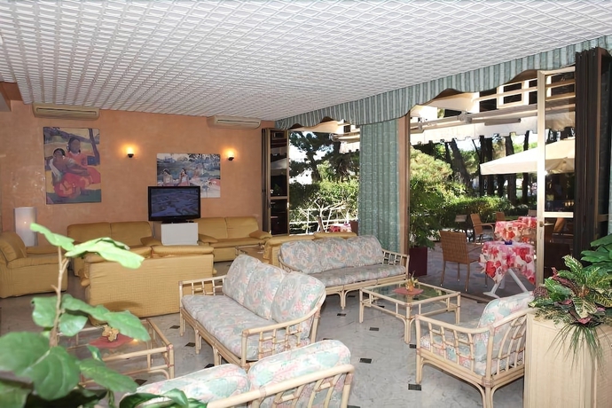 Imagen de los interiores del Hotel Eros, Lignano Sabbiadoro. Foto 19
