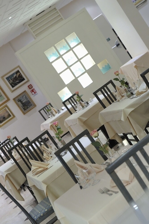 Imagen del bar/restaurante del Hotel Eros, Lignano Sabbiadoro. Foto 4